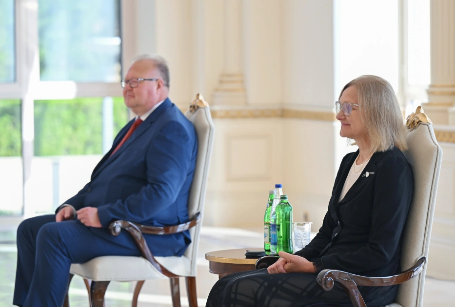 President Ilham Aliyev receives Estonia's newly appointed ambassador to Azerbaijan (PHOTO)