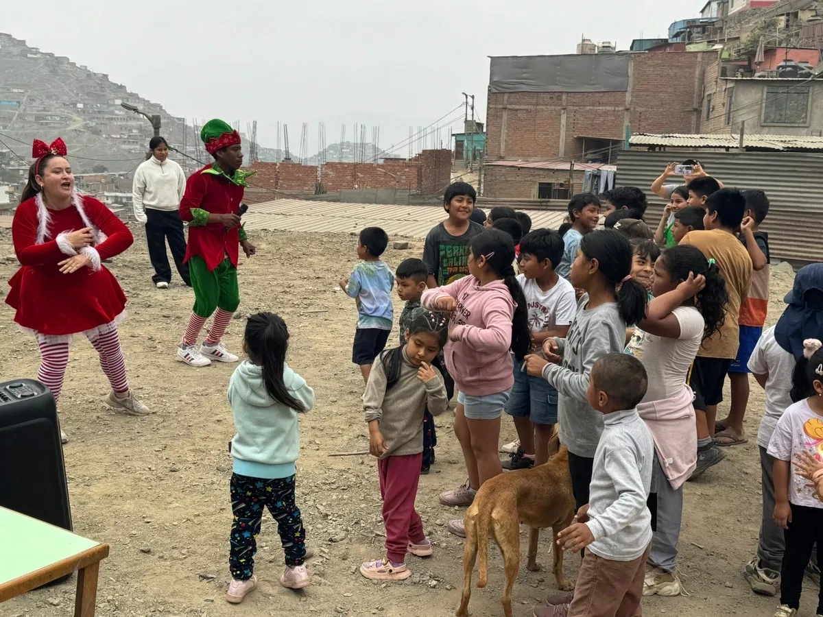 Azerbaijani embassy hosts charity event in Peru PHOTO