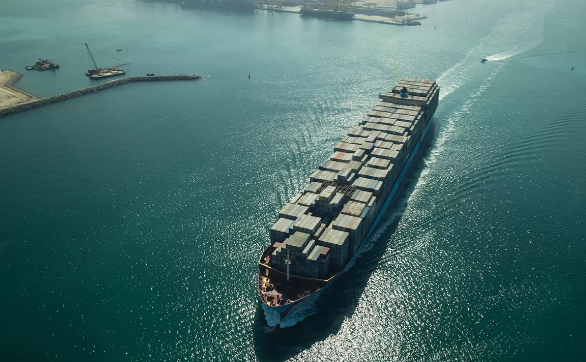 Iran blocks container ship SELEN transit through Strait of Hormuz