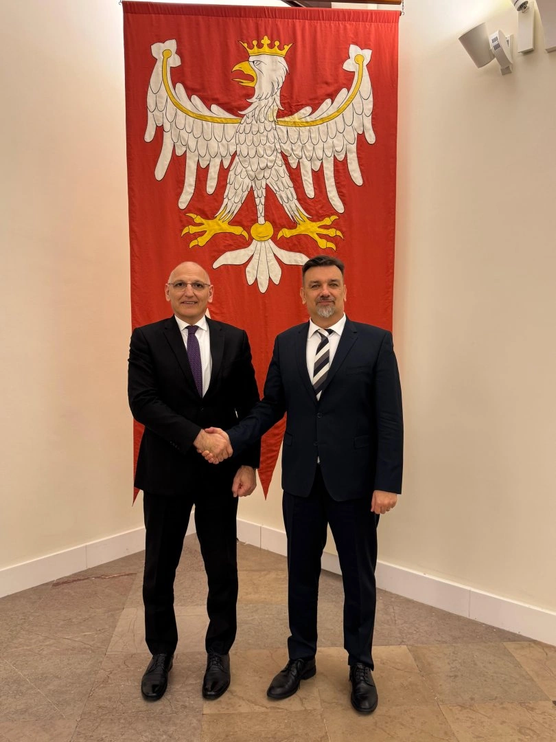 Azerbaijan's Presidential envoy makes working visit to Poland (PHOTO)