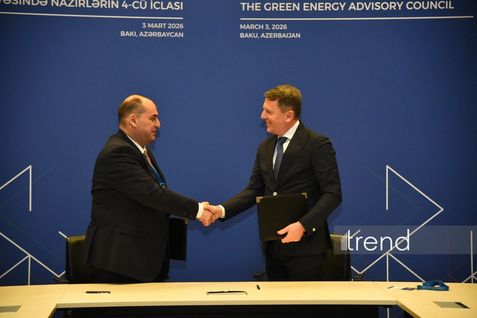Azerbaijan comes to terms with Croatian company in renewable energy (PHOTO)