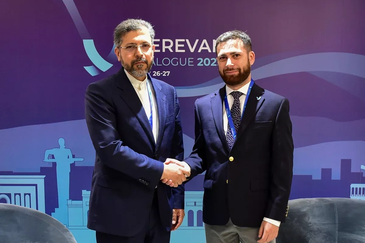 Iran, Armenia discuss regional agenda at Antalya Diplomacy Forum