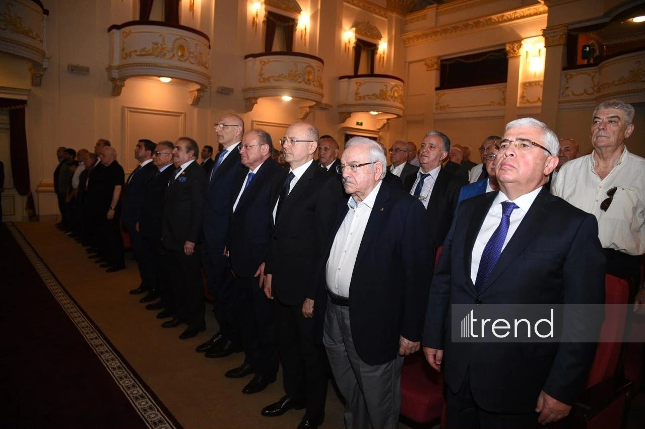 Baku hosts premiere of film dedicated to 100th anniversary of Lieutenant General Arif Heydarov (PHOTO)