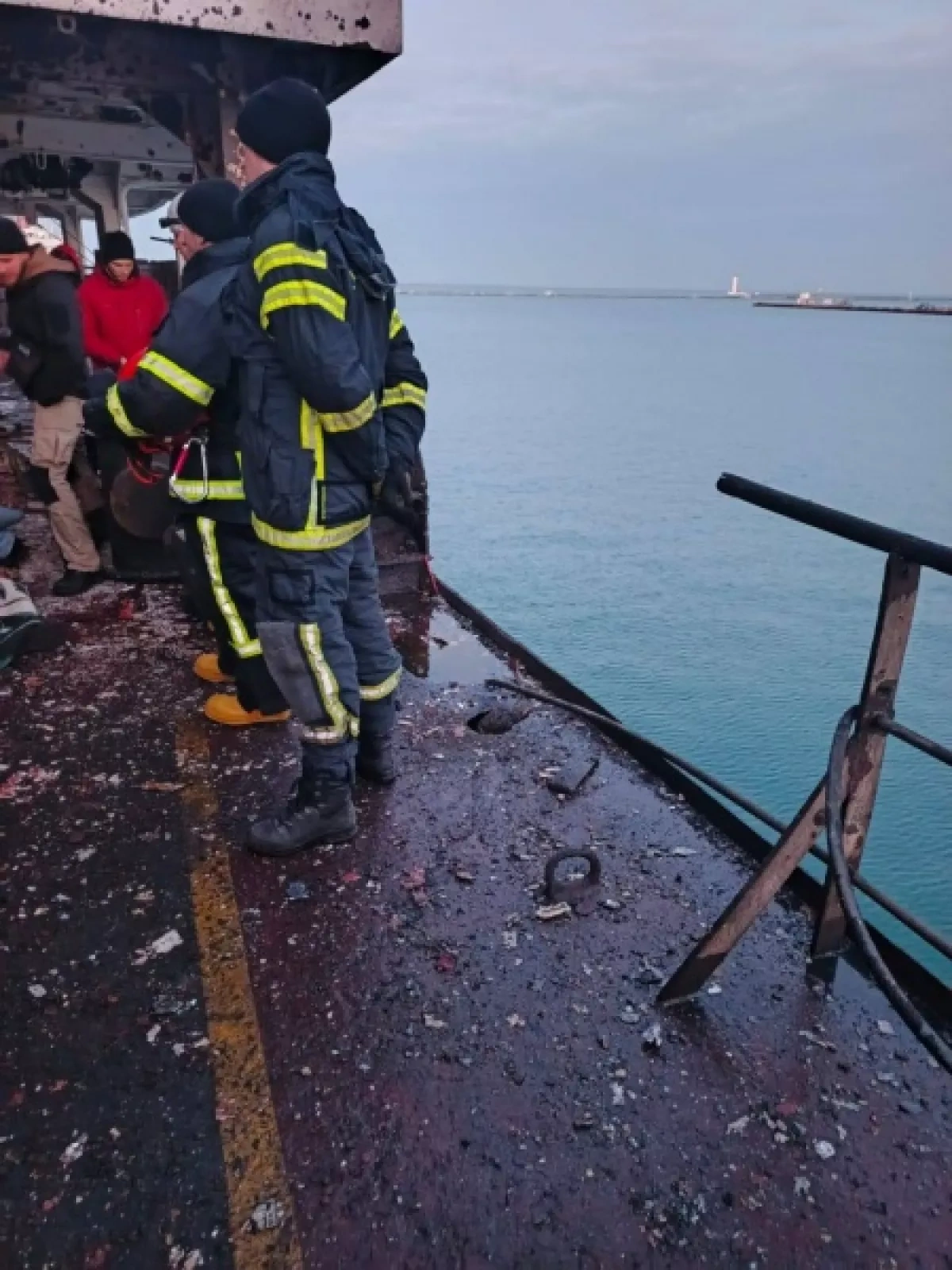 Russia strikes civilian ships near Ukrainian ports, killing Syrian crew member Photo