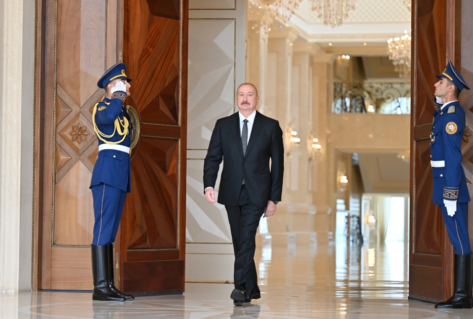 Official welcome ceremony held in Baku for President of Laos (PHOTO)