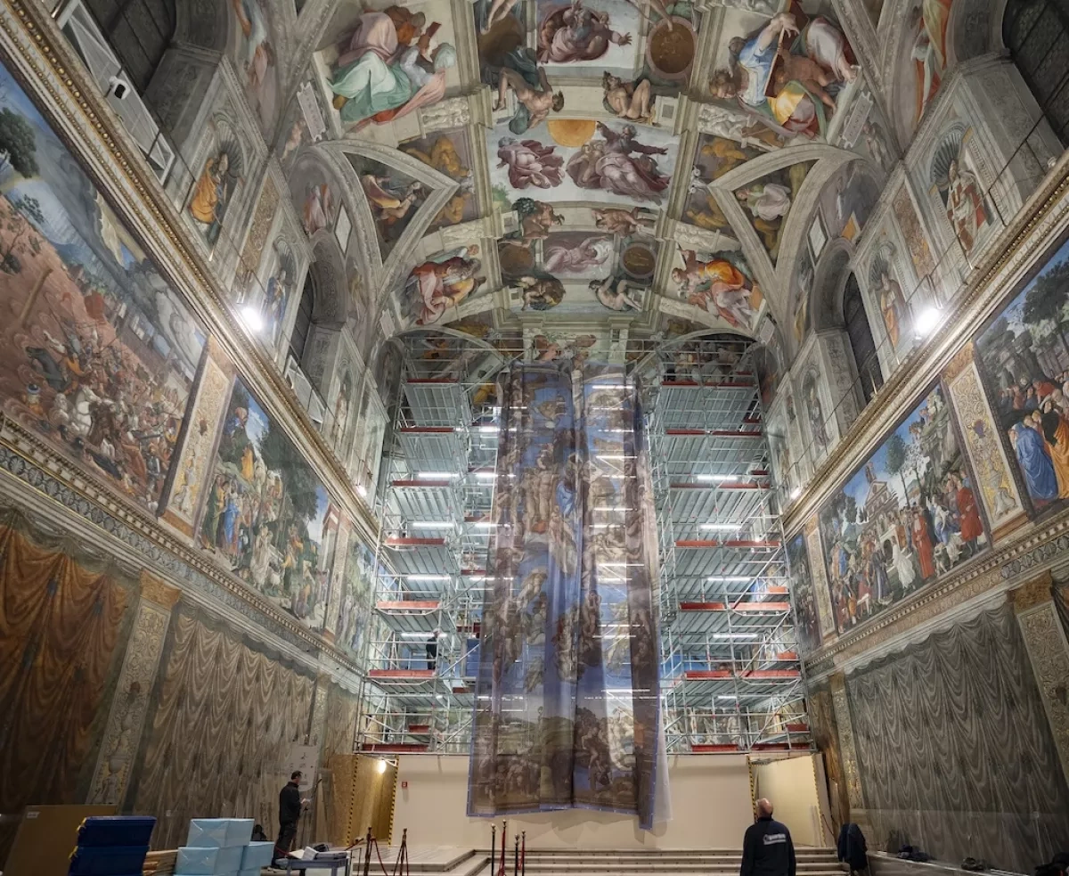 Renovation on Michelangelo’s fresco removes salt layer caused by visitors’ sweat