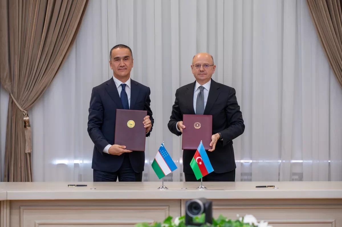 Azerbaijan, Uzbekistan sign roadmap to expand energy cooperation PHOTO