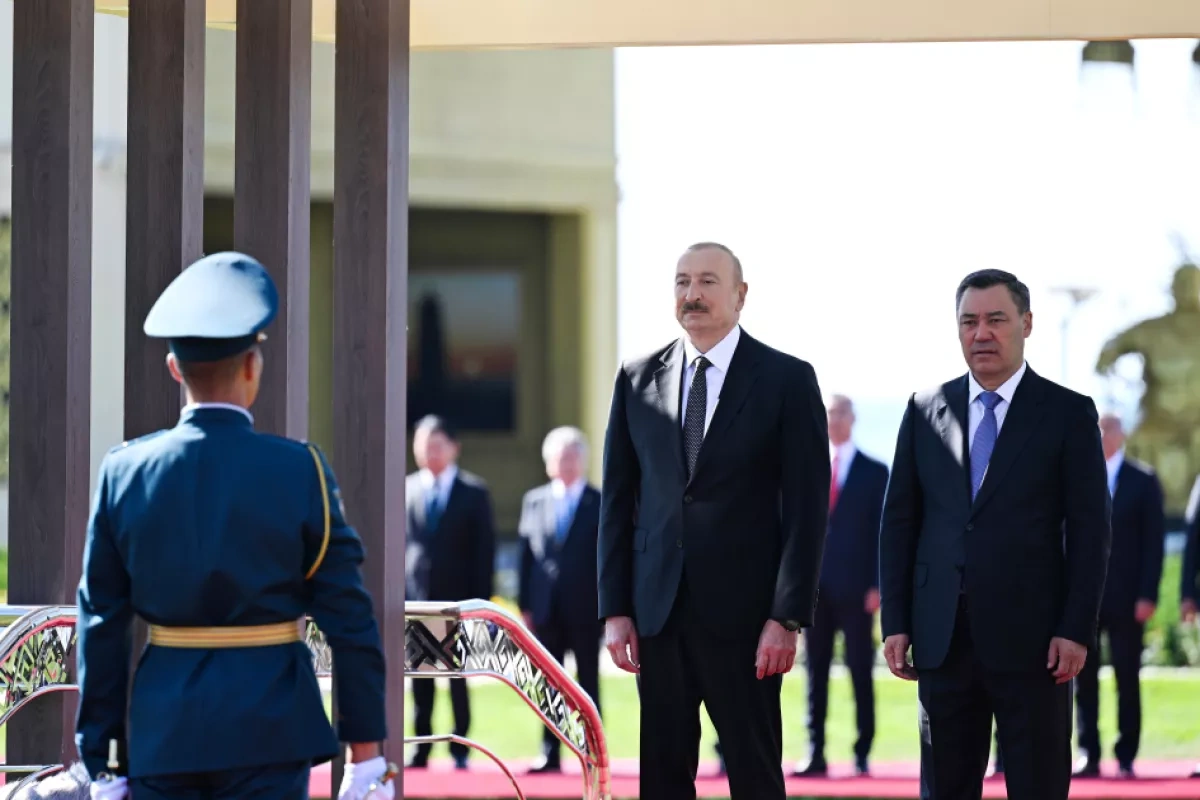 Official welcome ceremony held for President Ilham Aliyev in Cholpon-Ata PHOTO