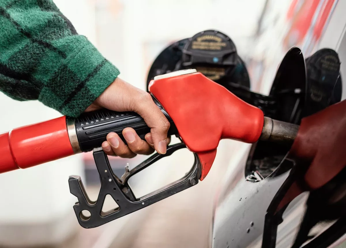 Fuel prices in France hit new high since start of Iran war