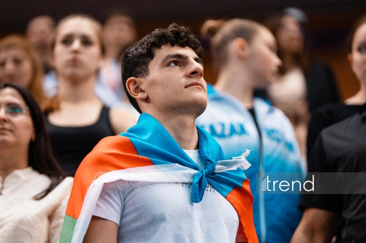 Triple pride in arena: Azerbaijani anthem played 3 times (PHOTO)