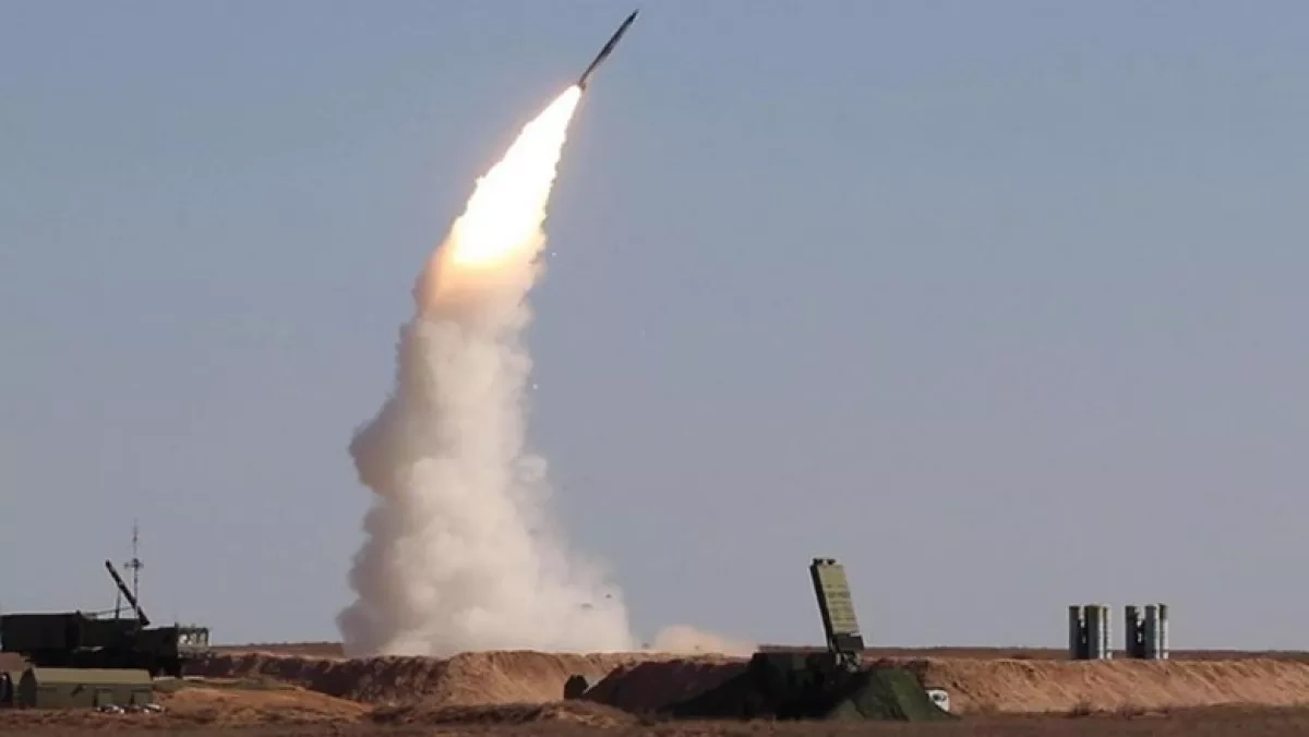 Kuwait intercepts thirteen Iranian missiles, seventeen drones