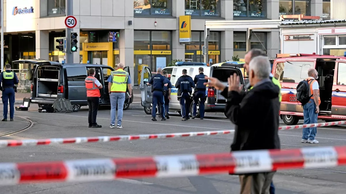 Germany: Explosion near Augsburg main station injures two PHOTO