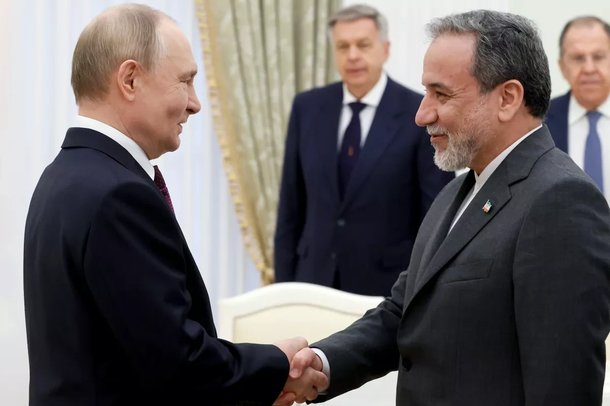 Putin meets Iran’s foreign minister in St. Petersburg