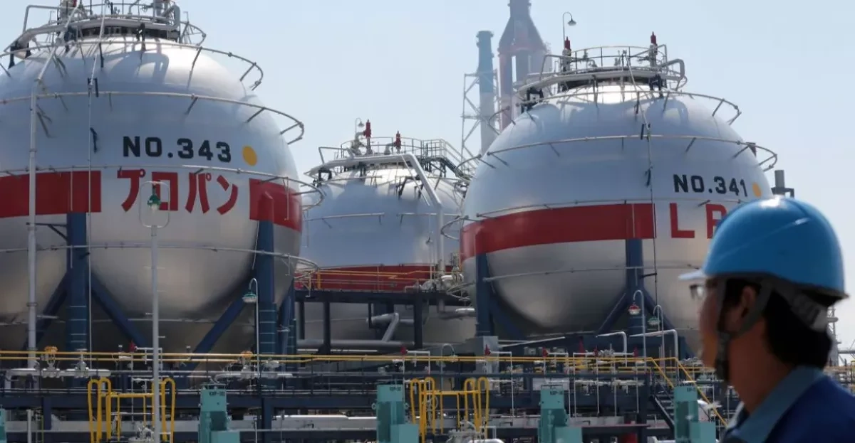 Japan to deploy 20 days of oil reserves starting May 1