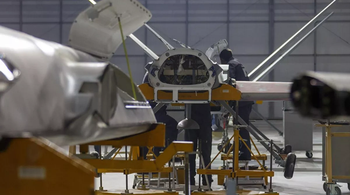 FT: Automotive plants fail to fit military drone production