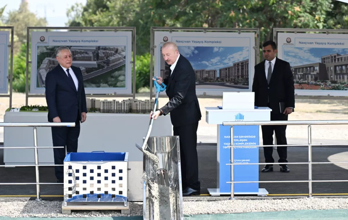Aliyev lays foundation for 518-apartment social housing complex in Nakhchivan PHOTO