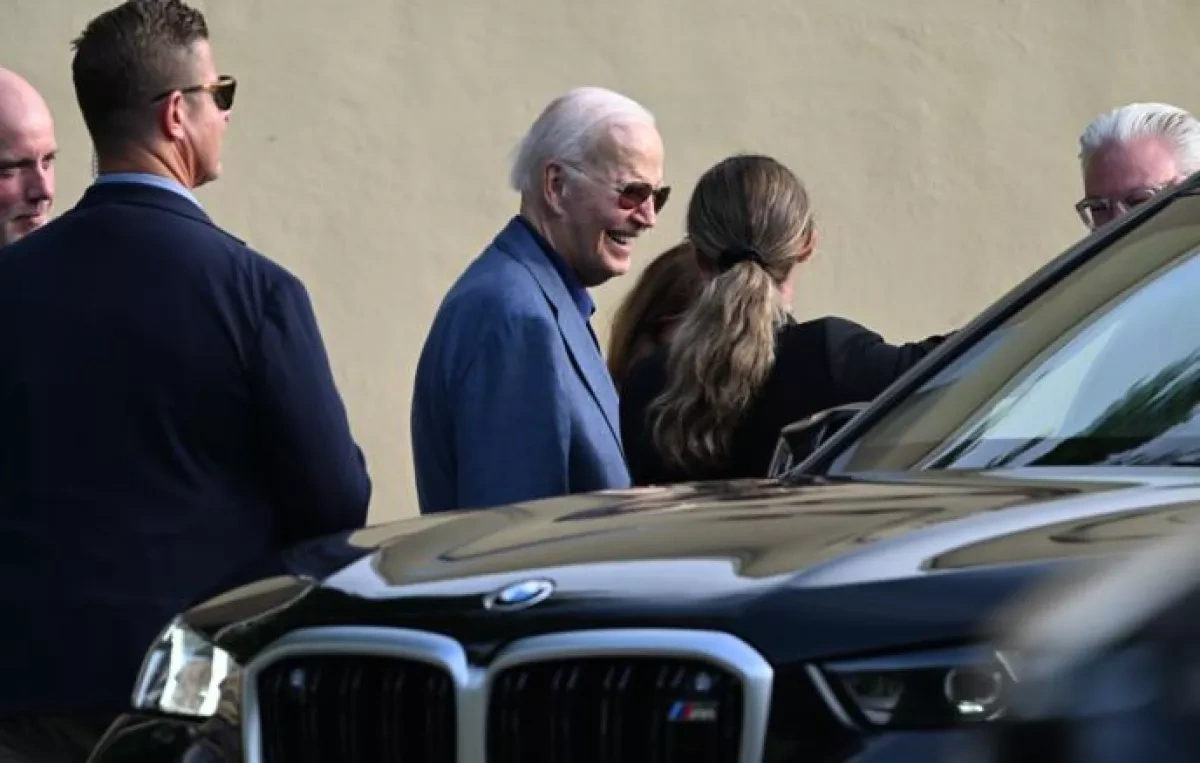 Media: Joe Biden steps into public eye after son reveals worsening health
