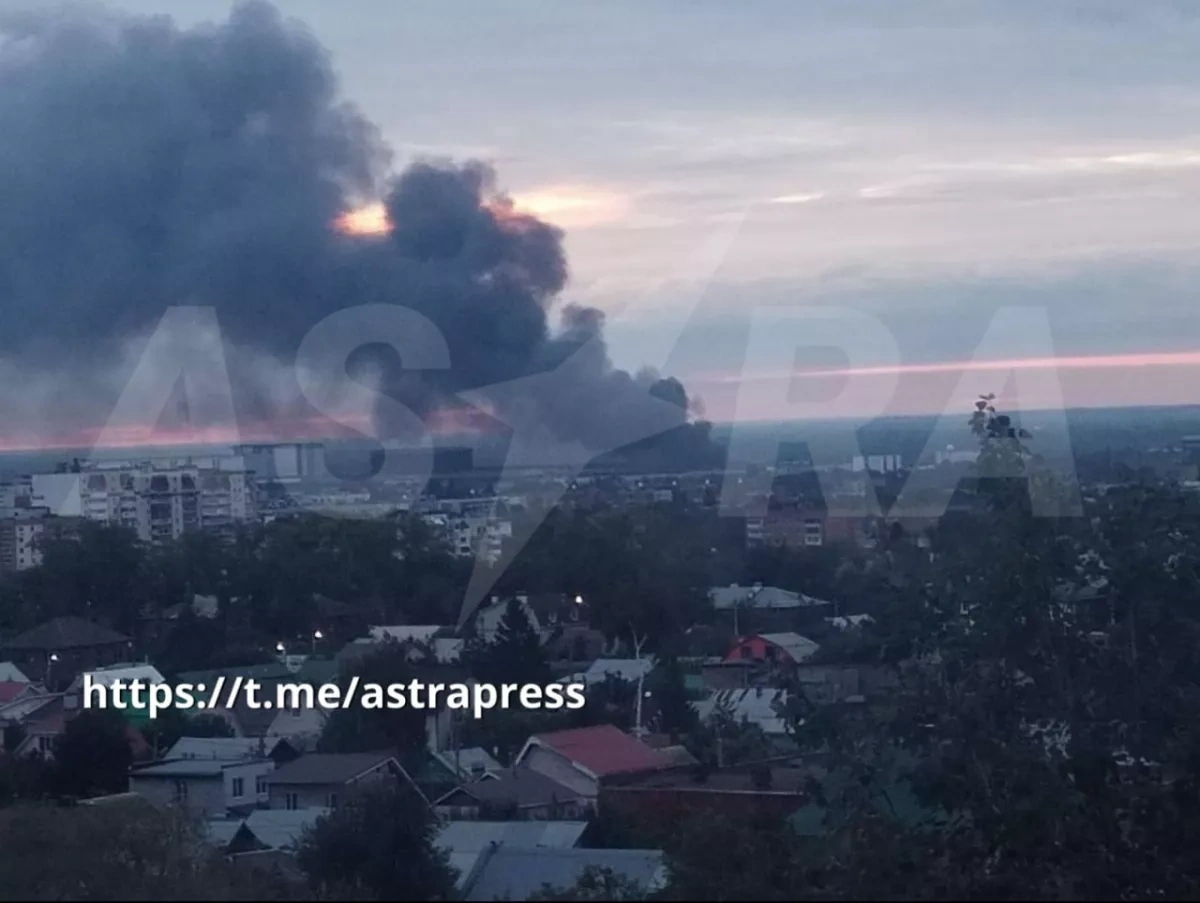Fire erupts at Russia's Samara aerospace site after overnight explosions PHOTO / VIDEO