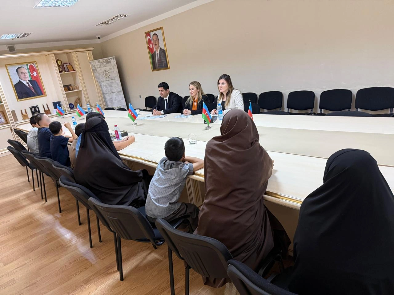 Azerbaijani ombudsperson's representatives meet with repatriates from Syria (PHOTO)