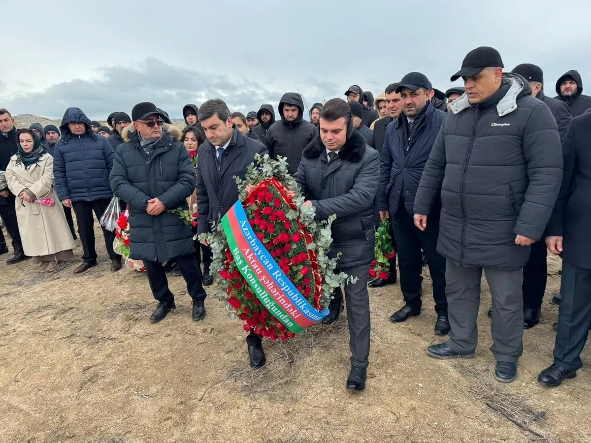 Kazakhstan's Aktau commemorates AZAL crash victims in anniversary gathering PHOTO