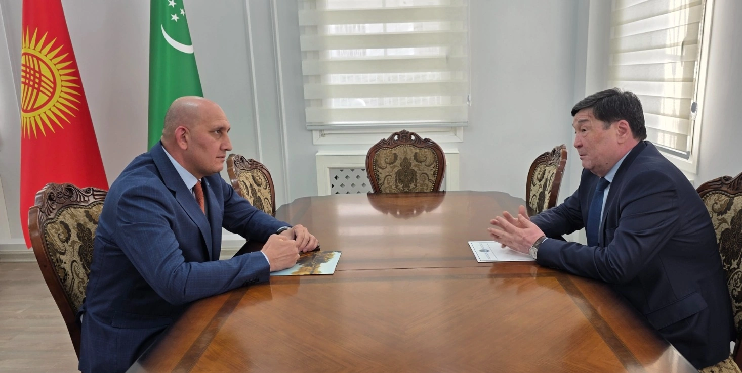 CAREC office, Kyrgyz Embassy in Turkmenistan discuss further cooperation