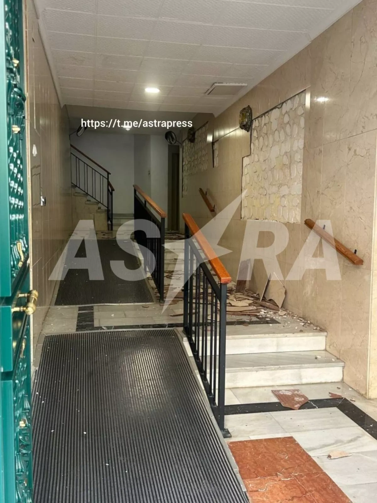 Second major tremor in days shakes Granada as quakes continue PHOTO