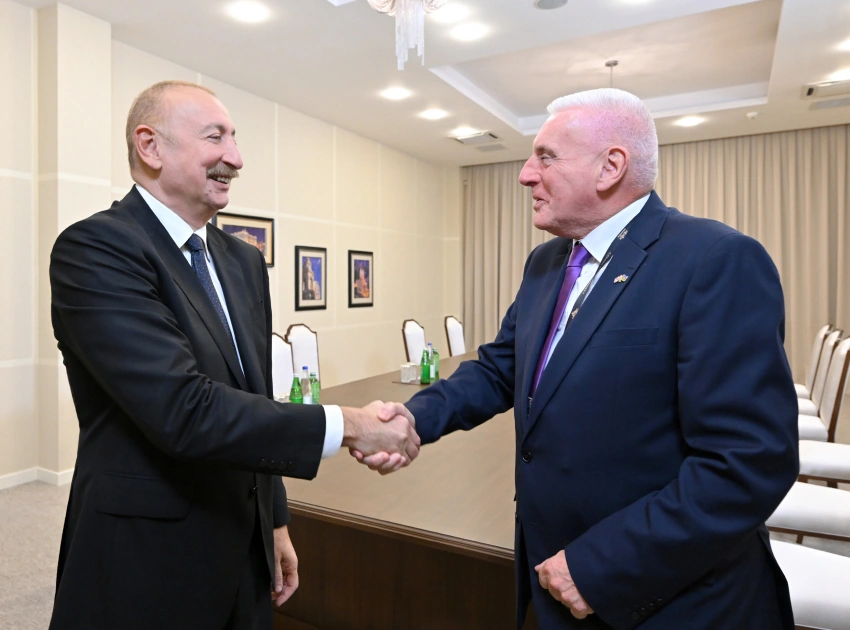 President Ilham Aliyev receives UK Minister of State for Defense (PHOTO)