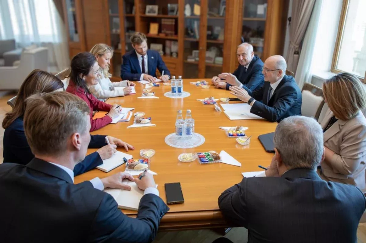 Azerbaijan, EU advance talks on green energy corridor project PHOTO