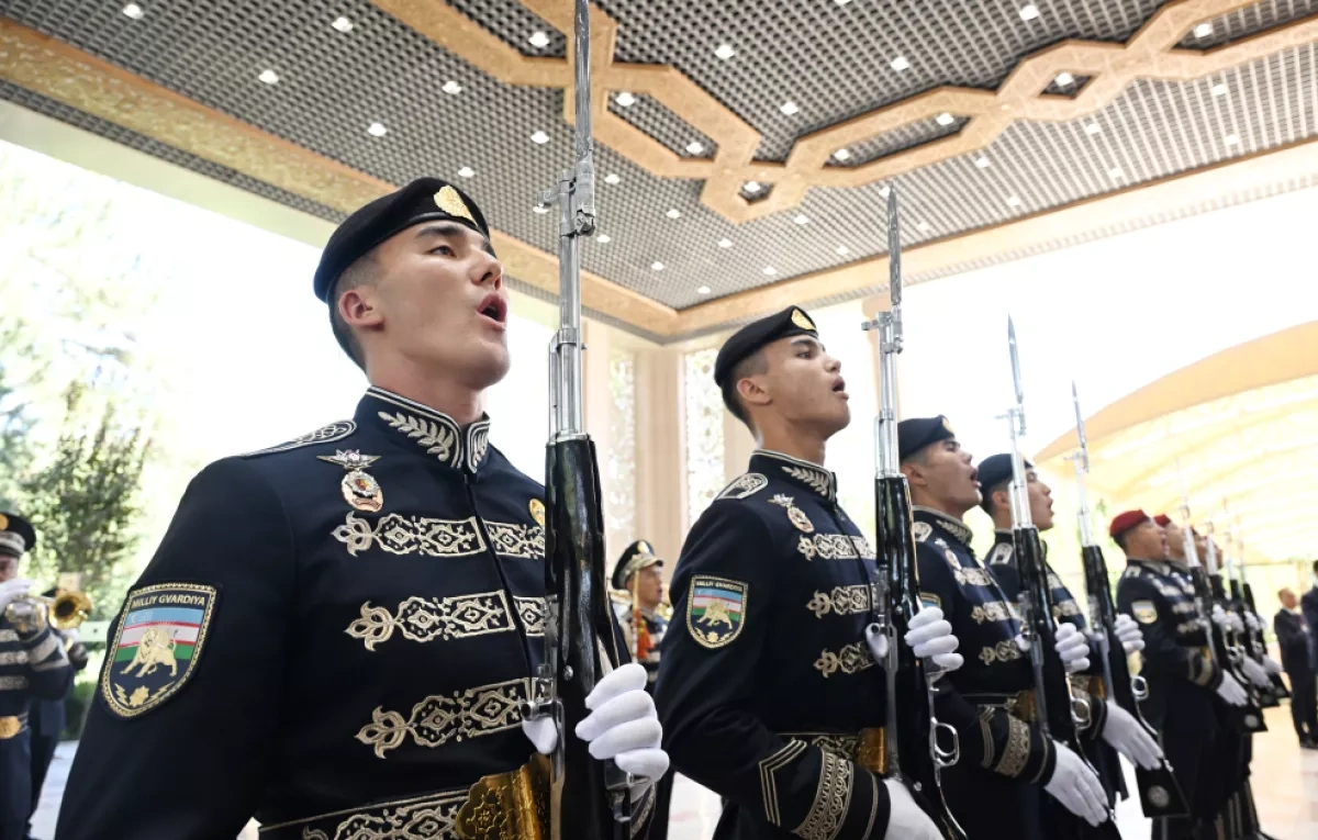 Azerbaijani leader receives official welcome in Tashkent, Uzbekistan PHOTO / UPDATED