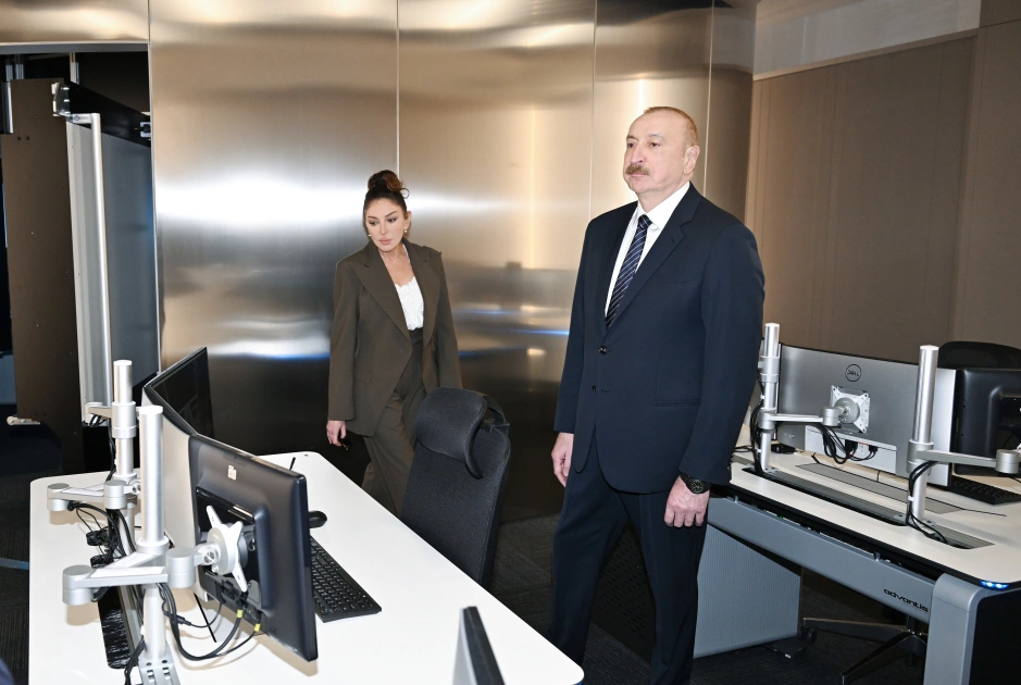 President Ilham Aliyev, First Lady Mehriban Aliyeva attend opening of International Training Center at National Aviation Academy (PHOTO)