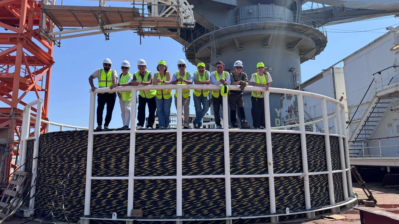 Trans-Caspian fiber-optic cable installation begins between Kazakhstan and Azerbaijan