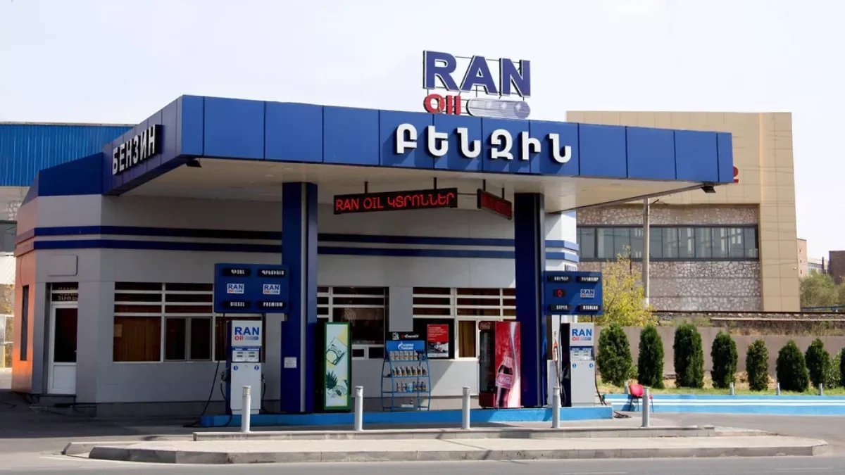 Armenia launches domestic sales of gasoline purchased from Azerbaijan
