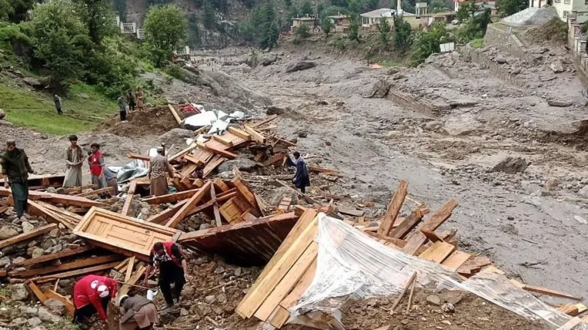 Flash floods kill at least 20 in eastern Afghanistan, more than 100 missing