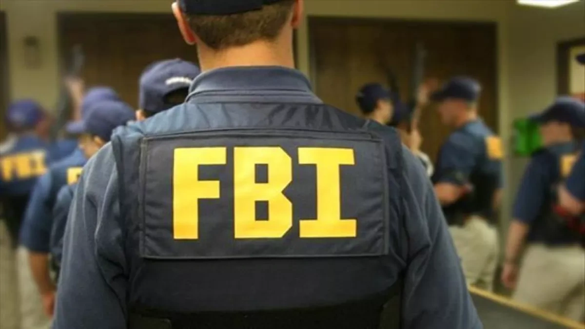 FBI arrests former special operations employee over secret leak