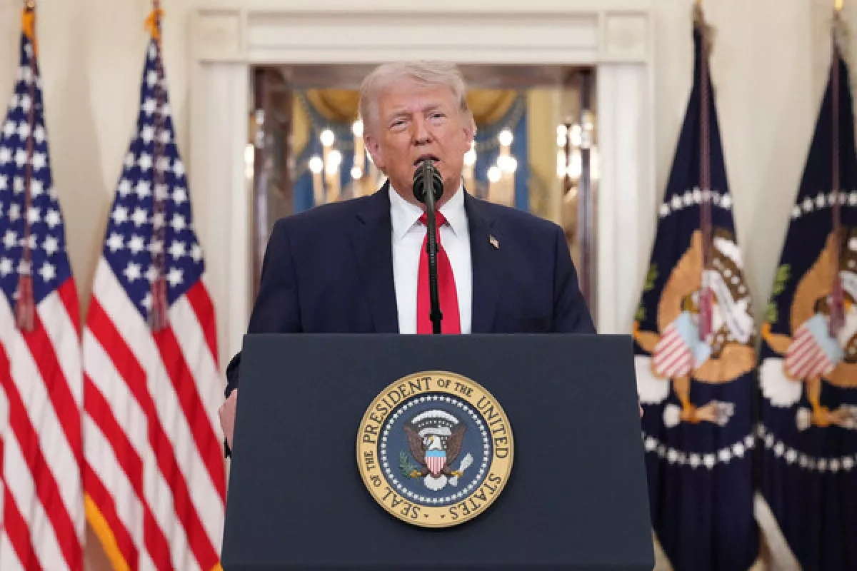 Trump doubles down on April 7 deadline for Iran deal