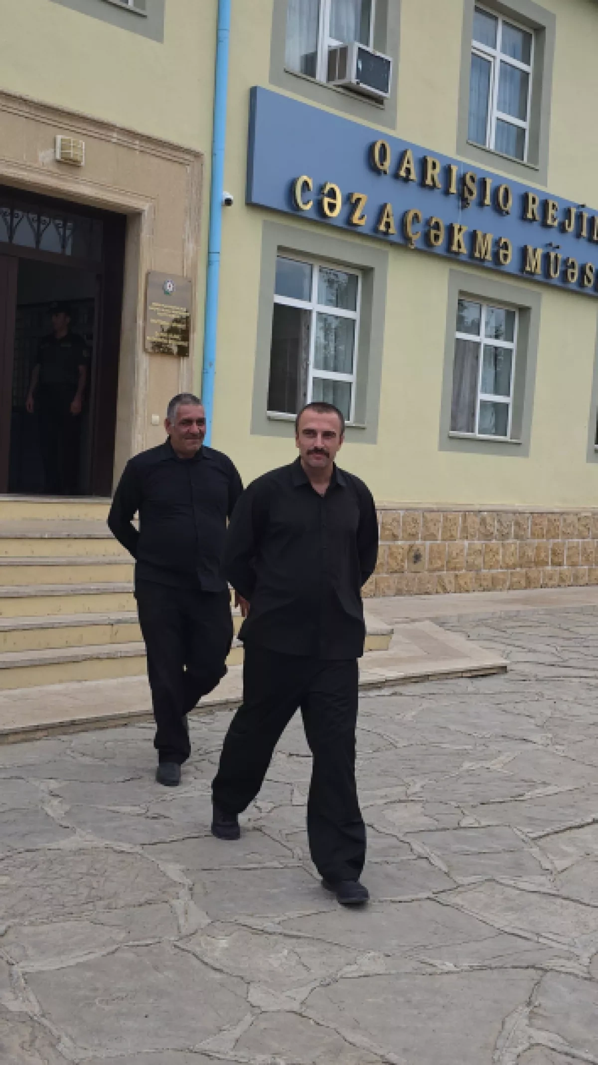 Azerbaijan releases two Turkish citizens under presidential pardon PHOTO