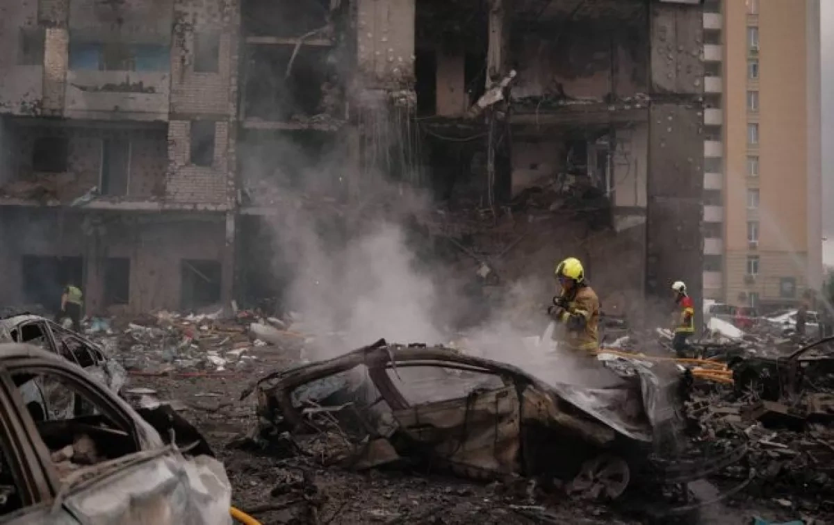 Ukraine says no ballistic missiles intercepted in major overnight attack on Kyiv PHOTO