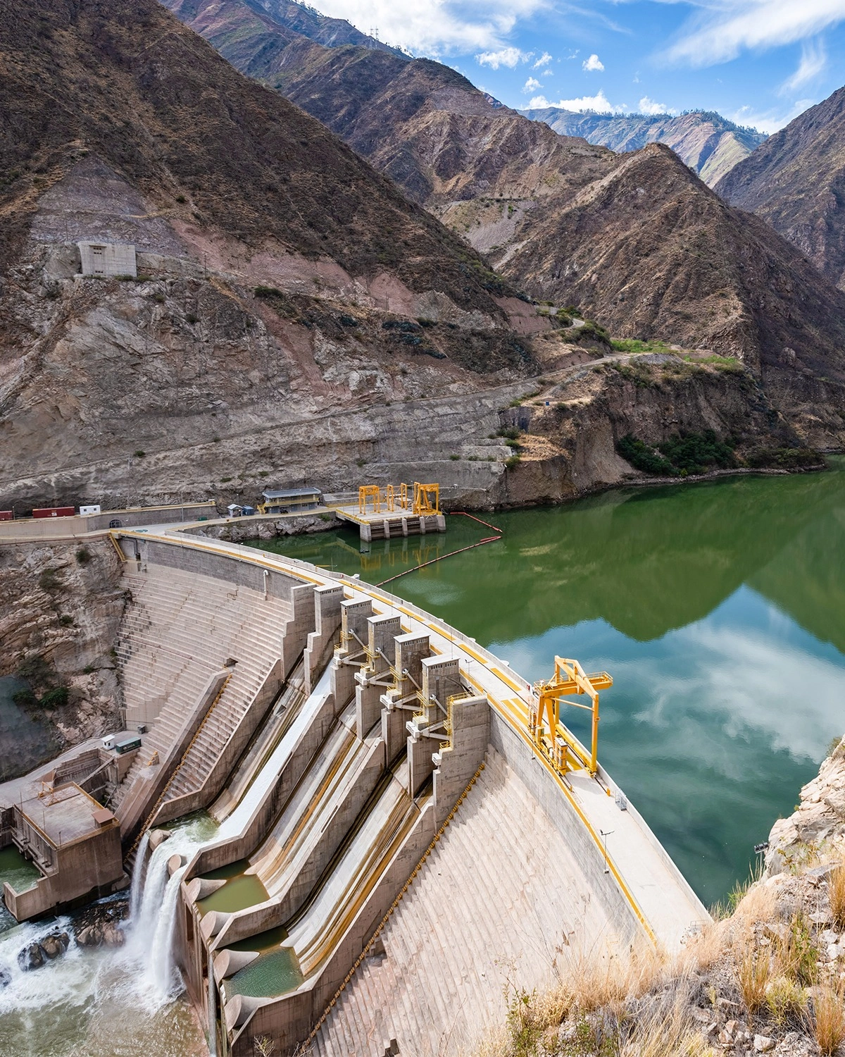 SOFAZ invests in Inkia Energy, Peru's largest independent power producer