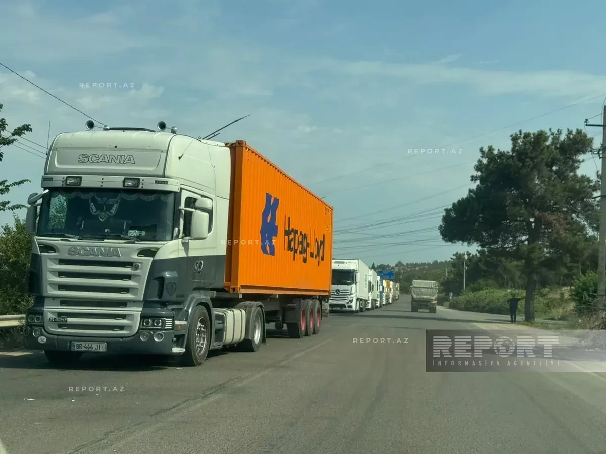 Georgian Customs holds Azerbaijani trucks for weeks, embassy steps in PHOTO