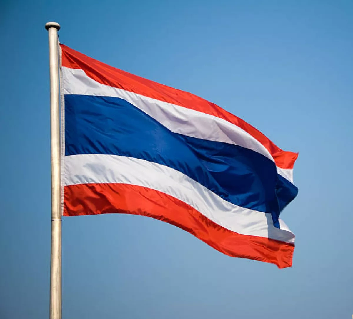 Thai, Omani navies coordinate support for crew near Strait of Hormuz