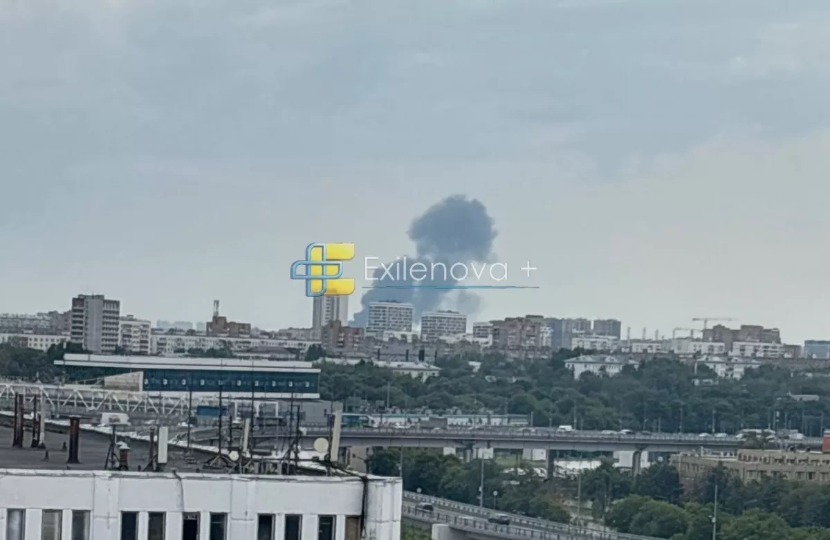 Blazes erupt near Russian oil refineries as authorities issue alerts PHOTO/VIDEO