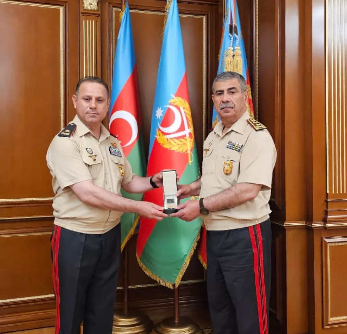 Azerbaijani defence minister awards group of servicemen PHOTO