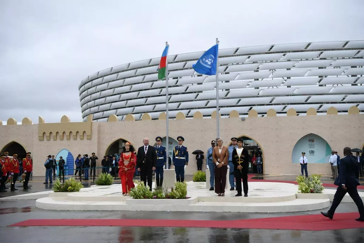 Baku sees UN, Azerbaijan flag-raising ceremony for WUF13 PHOTO