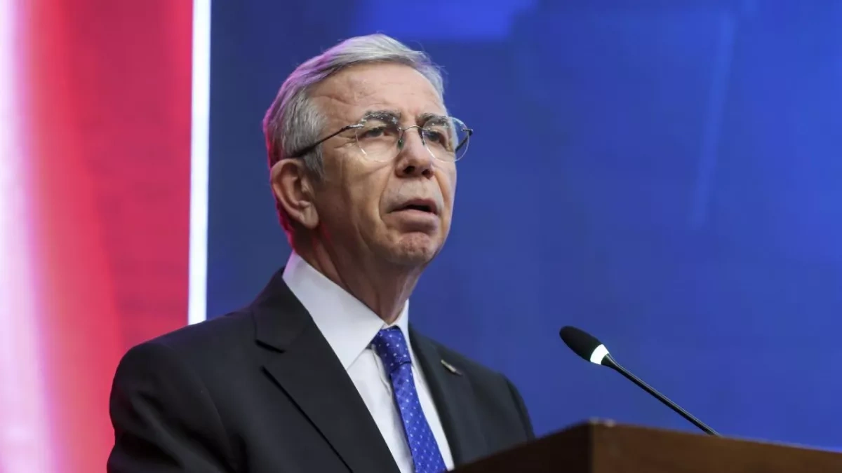 Mayor of Türkiye’s capital resigns from opposition party