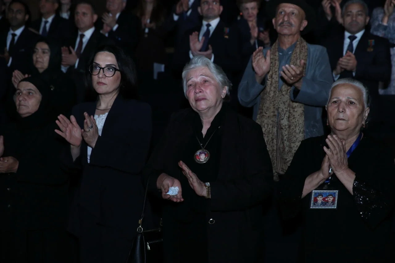 Premiere of epic historical film “44” held at Heydar Aliyev Center – tears, pride and endless applause (PHOTO)
