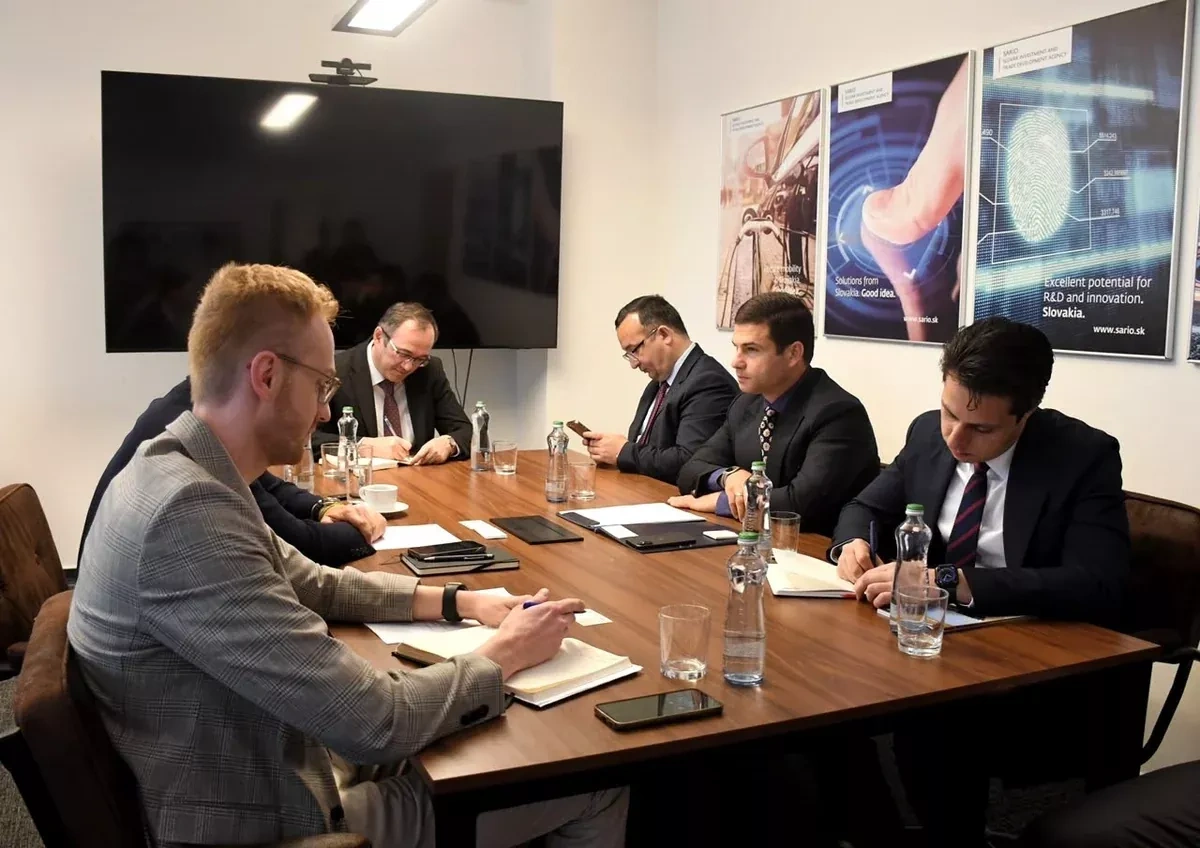 Azerbaijan delegation holds meetings in Slovakia to boost cooperation PHOTO