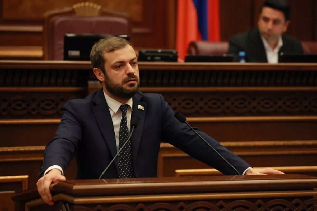 Armenia, Azerbaijan agree on LNG, bitumen transit