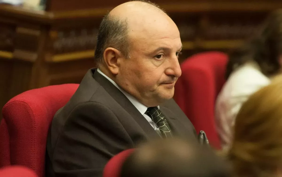 Armenian mayor says no step "without the Russians" in leaked recording