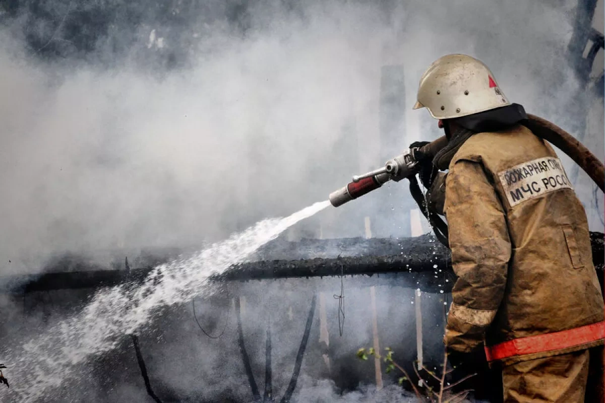 Russia: Firefighters containing blazes at Krasnodar oil depot After drone attack