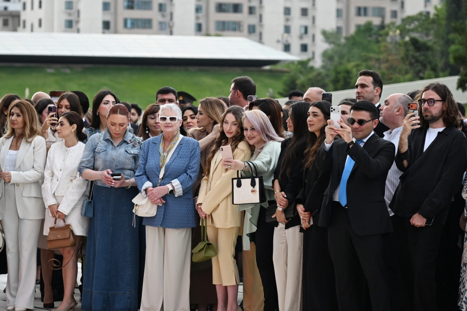 Solo exhibition of Peruvian artist opened at Heydar Aliyev Center (PHOTO)